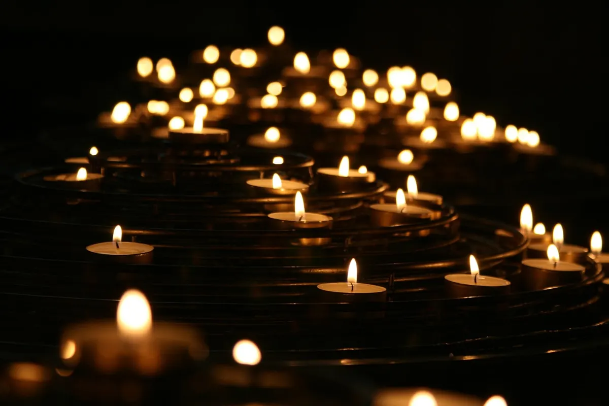 Why Does My Candle Tunnel? 7 Common Causes and How to Fix Them